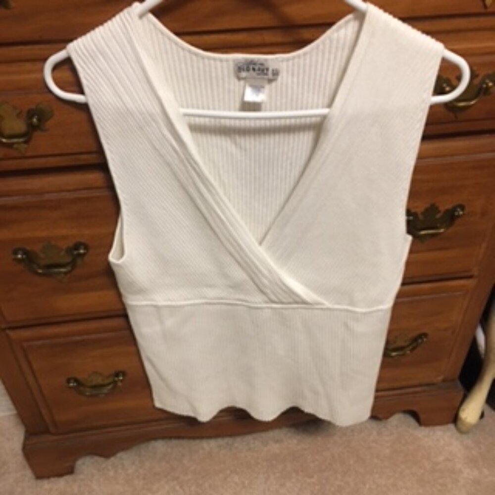 Vintage "Authentic" Old Navy V-Neck Top  Size XXL